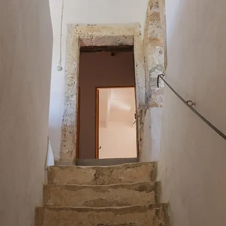 Historic Nature, Charm & Total Privacy Villa
