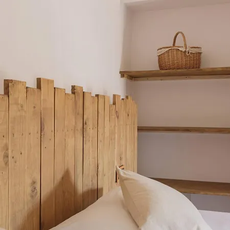 Historic Nature, Charm & Total Privacy Buger